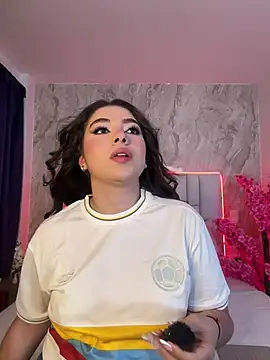 IsabellaAnngel online show from 06-27-26, 11:32