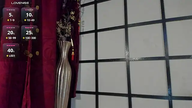 Snapshot of Alexx_tc chatting on 12-04-24, 04:32 Alexx tc online show from 12-04-24, 04:32