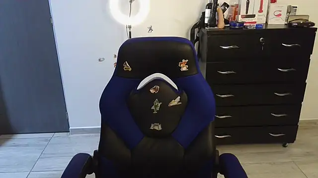 thomascooper7 online show from 02-06-25, 11:58