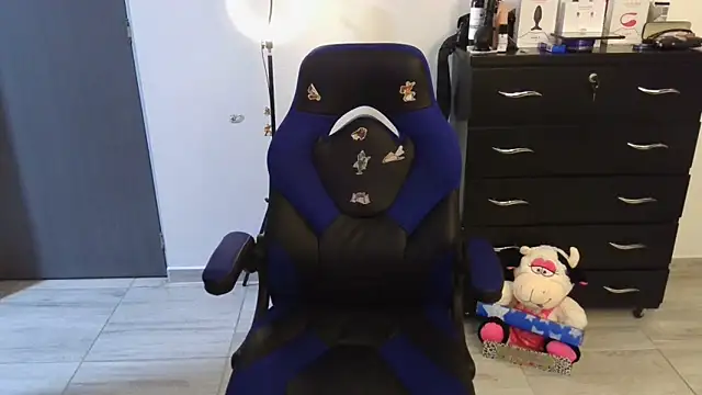 thomascooper7 online show from 03-03-25, 04:03