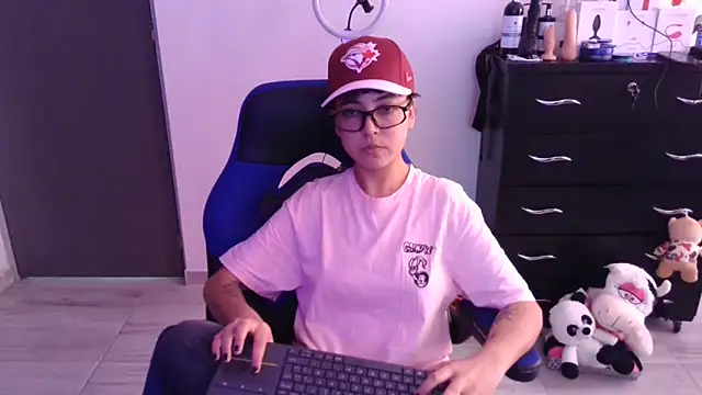 thomascooper7 online show from 11-15-25, 06:26