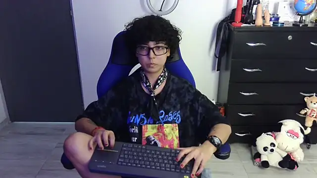 thomascooper7 online show from 04-03-26, 08:29