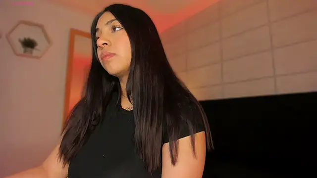 Christine Laam online show from 10-03-25, 12:13