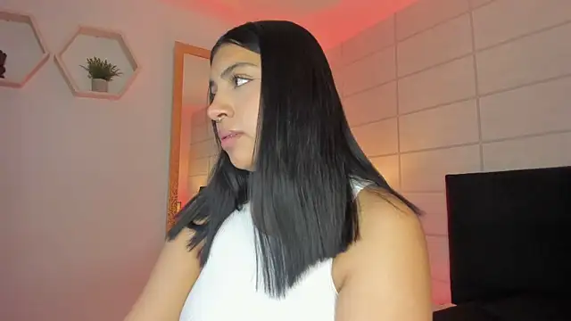 Christine Laam online show from 11-18-25, 12:09