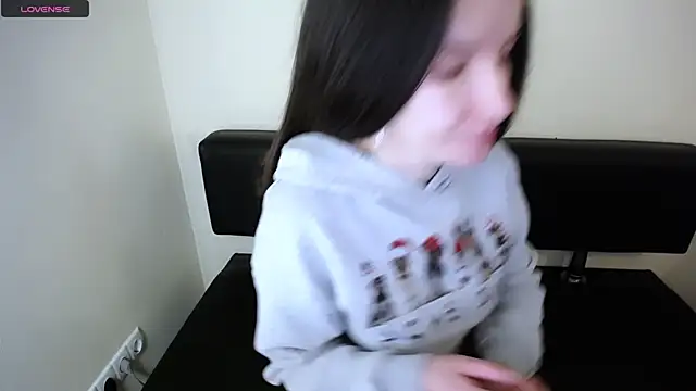 LaimaV  online show from 10-07-25, 07:05