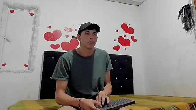 chloe evanx  online show from 03-17-25, 07:15