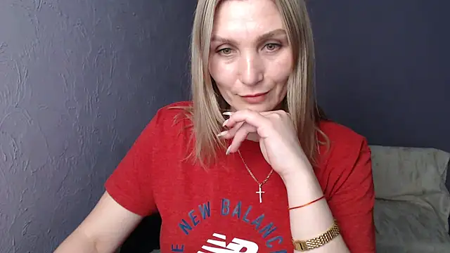  sexy lady online show from 03-10-25, 01:32