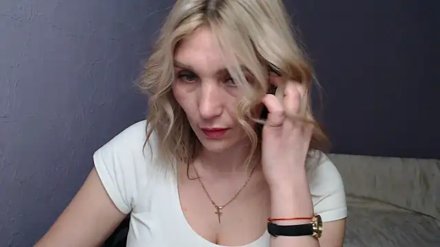  sexy lady online show from 03-18-25, 07:31