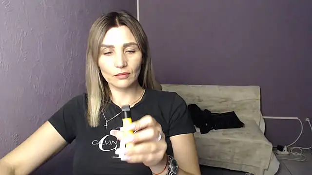  sexy lady online show from 09-17-25, 12:51