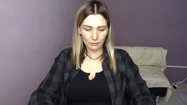  sexy lady online show from 10-03-25, 12:35