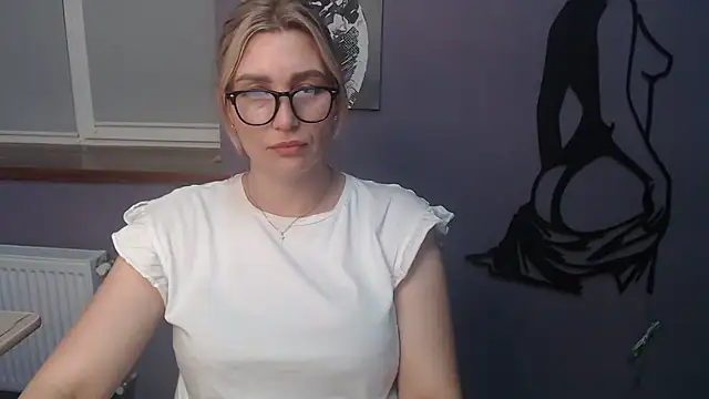  sexy lady online show from 05-07-26, 12:43