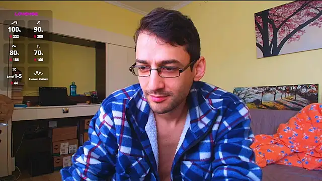 Snapshot of HungEddy chatting on 02-28-26, 11:33 HungEddy online show from 02-28-26, 11:33