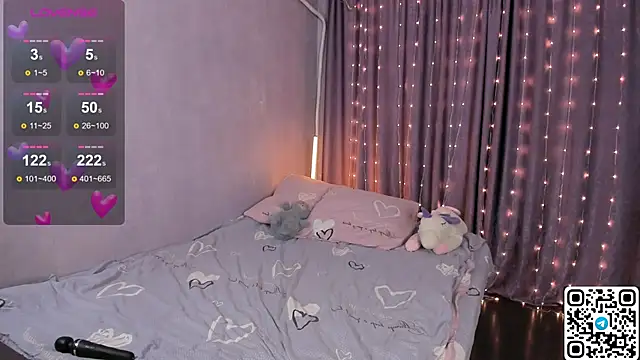 LivyyBossom online show from 04-21-26, 06:55