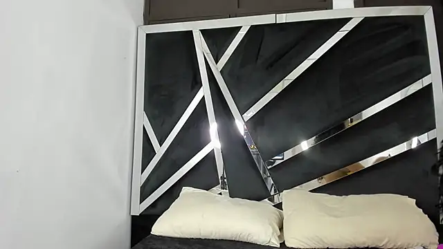 Snapshot of Sofia-candyht chatting on 03-19-25, 09:05 Sofia-candyht online show from 03-19-25, 09:05