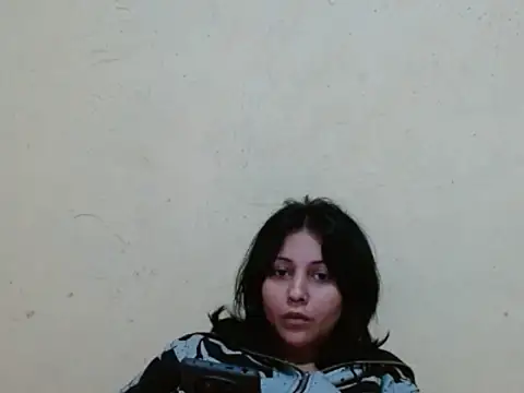 Snapshot of Avoa_26 chatting on 05-07-26, 03:56 Avoa 26 online show from 05-07-26, 03:56