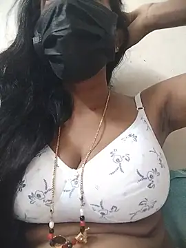 Snapshot of Jyotilakshmi chatting on 05-15-26, 01:29 Jyotilakshmi online show from 05-15-26, 01:29