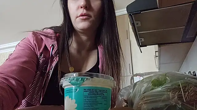 Snapshot of AlejandraDelaney chatting on 02-23-25, 12:16 AlejandraDelaney online show from 02-23-25, 12:16