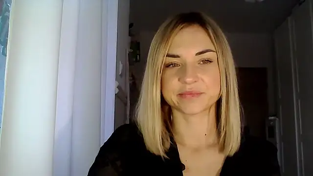 Snapshot of ashley_xlove chatting on 12-18-24, 07:36 ashley xlove online show from 12-18-24, 07:36