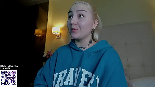 Snapshot of Debbie_Taylor chatting on 12-04-25, 06:16 Debbie Taylor online show from 12-04-25, 06:16