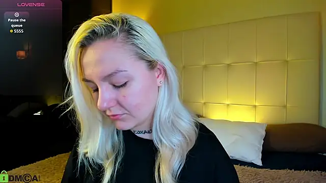 Debbie Taylor online show from 04-11-26, 05:17