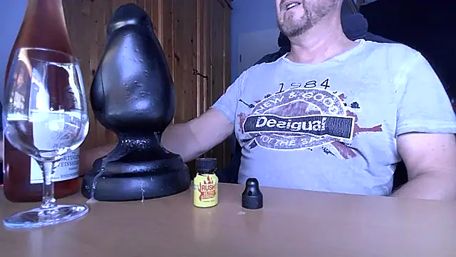 Tom PP cgn online show from 09-18-25, 09:39