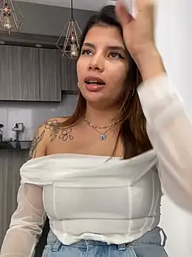 adop me   online show from 03-17-25, 10:06