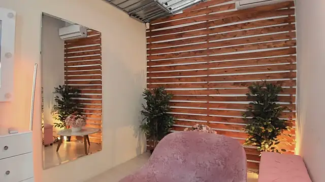 Sapphire Venuss online show from 03-07-25, 09:59