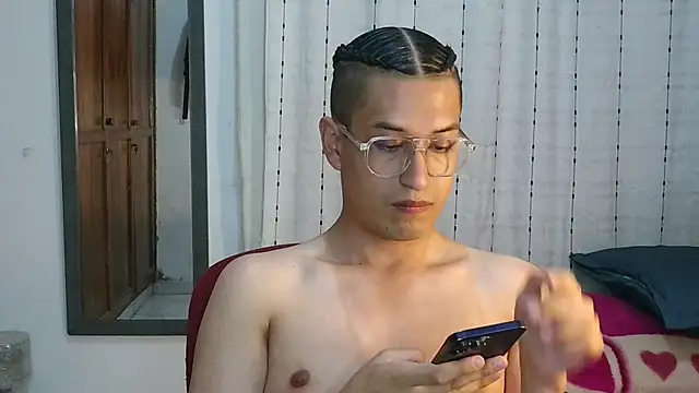 Orionferrer- online show from 11-19-25, 04:23