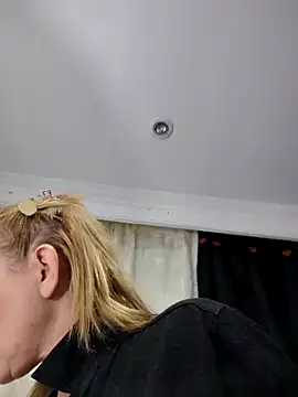 issa soto  online show from 03-25-26, 11:33