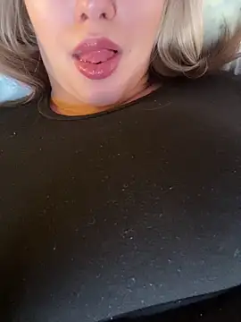 69Laura696 online show from 01-04-25, 12:27