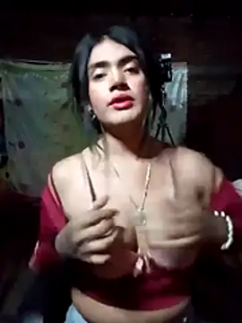 yovana13 online show from 02-15-26, 09:55