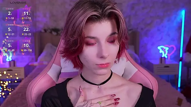 Snapshot of HaylaAmber chatting on 12-22-24, 08:14 HaylaAmber online show from 12-22-24, 08:14