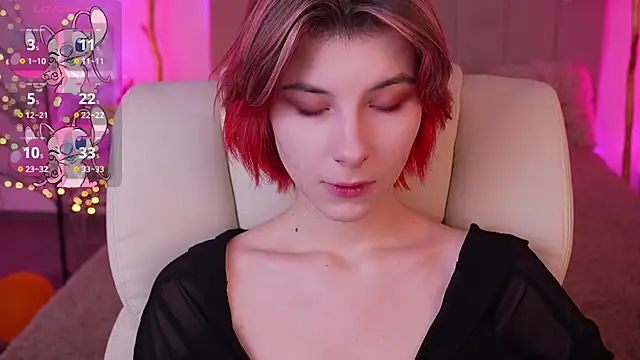 Snapshot of HaylaAmber chatting on 01-09-25, 06:48 HaylaAmber online show from 01-09-25, 06:48