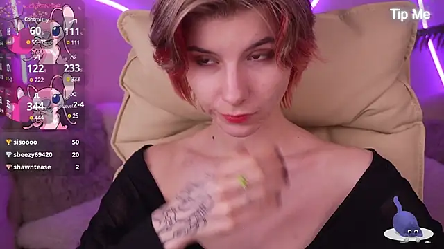 Snapshot of HaylaAmber chatting on 03-11-25, 05:27 HaylaAmber online show from 03-11-25, 05:27