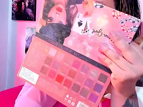 Mila nixon02 online show from 10-31-25, 04:30