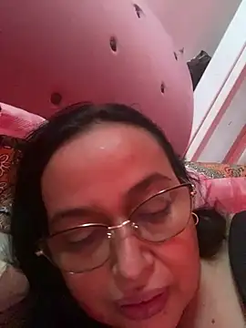 Gia Nahomi online show from 02-22-25, 03:14