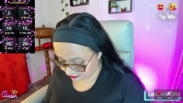 Gia Nahomi online show from 03-27-26, 11:26