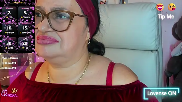 Gia Nahomi online show from 05-16-26, 12:51