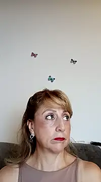 Snapshot of almaluna7 chatting on 12-10-24, 12:39 almaluna7 online show from 12-10-24, 12:39