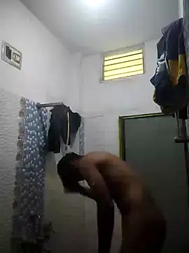 Snapshot of loganwollf chatting on 01-29-25, 12:02 loganwollf online show from 01-29-25, 12:02