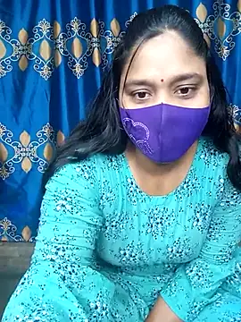 Hot Maleka online show from 03-20-25, 01:13