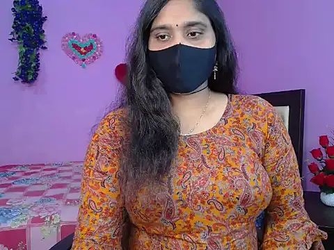 Hot Maleka online show from 04-11-26, 05:06