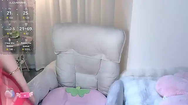 Ailisha66 online show from 04-21-26, 12:45