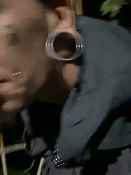 Snapshot of Seebohm1111 chatting on 03-12-25, 02:30 Seebohm1111 online show from 03-12-25, 02:30