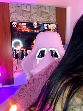 Tamara Roberts1 online show from 10-26-25, 02:17