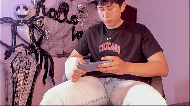 setsuna10 online show from 10-24-25, 02:52