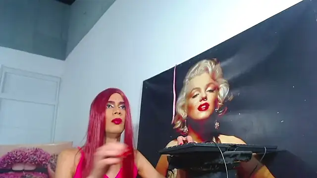 Snapshot of DOMINANTE_KLOE_ chatting on 01-21-25, 03:59 DOMINANTE KLOE online show from 01-21-25, 03:59