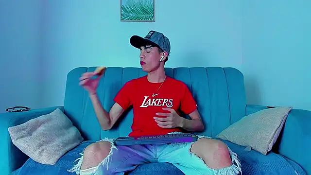 NeoRaptis online show from 03-21-25, 08:18