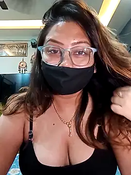 Cute-mona online show from 04-20-26, 07:59