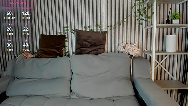 Little Chips online show from 06-10-26, 05:23